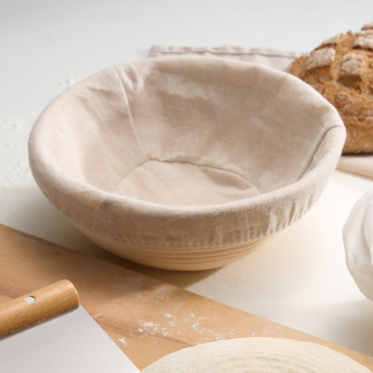 ROUND LINEN LINER
